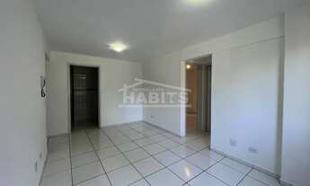 Imagem 3: APARTAMENTO com 2 dormitórios para alugar com 69.6m² por R$ 1.300,00 no bairro Água Verde