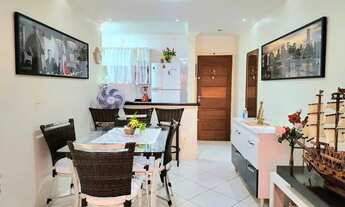 Imagem 6: Apartamento a venda na praia das Pitangueiras, 2 dormitórios, 1 vaga de garagem, 2 quadras