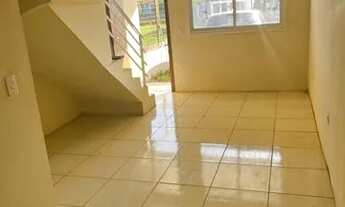 Imagem 4: Excelente Duplex Geminado com 2 quartos, 2 banheiros e churrasqueira