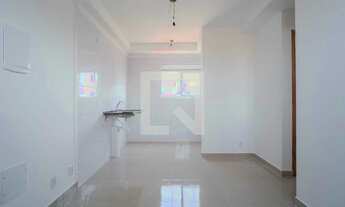 Imagem 3: Apartamento à Venda - Vila Guilhermina, 2 Quartos, 35 m2