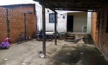 Imagem 2: Uma casa ? bairro Santa Luzia próximo igreja católica