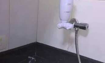 Imagem 6: Excelente apartamento no Gonzaga para locação a meia quadra da praia