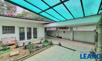 Imagem: CASA ASSOBRADADA - ALTO DA LAPA - SP