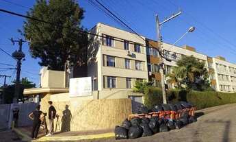 Imagem 3: Apartamento de 2 quartos para alugar no bairro Trindade