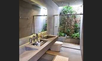 Imagem 7: Casa para venda tem 335 metros quadrados com 4 quartos