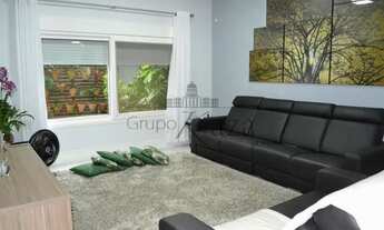 Imagem 2: LINDA Casa com 291 metros quadrados com 4 quartos sendo 3 suítes Jardim Siesta - Jacareí