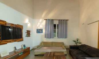 Imagem 4: Casa com piscina central !!!!