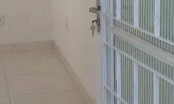 Imagem 3: Alugo casa 2 quartos e quintal atrás do Motel Palazzo