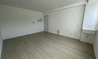 Imagem 2: Excelente apartamento semimobiliado e NOVO para locação