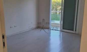 Imagem 7: Casa Condomínio - Residencial Golden Park - Jacareí - 4 Dormitórios - 230m²