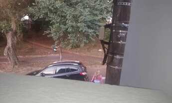 Imagem 5: Sobrado para venda tem 235 metros quadrados com 3 quartos em Adalgisa - Osasco - SP