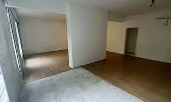 Imagem 5: Excelente apartamento com vista parcial mar, salão e com quatro quartos, sendo duas suites