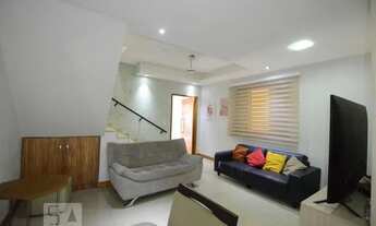 Imagem 3: Casa para Aluguel - Irajá, 3 Quartos, 250 m2