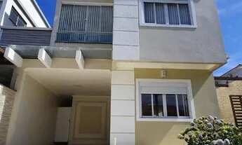 Imagem: Sobrado para venda tem 178 metros quadrados