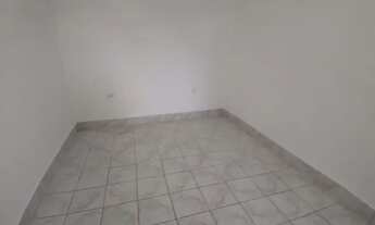 Imagem 4: Casa com 3 dormitórios para alugar, 100 m² por R$ 900,00 - Vila Bocaina - Mauá/SP