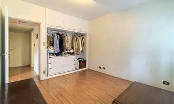 Imagem 7: Espaçoso na Rua Cardoso de Almeida, com 3 dormitórios, 1 suíte, 1 vaga. Preço abaixo da mé