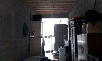 Imagem 4: Casa 2 cômodos mais terreno