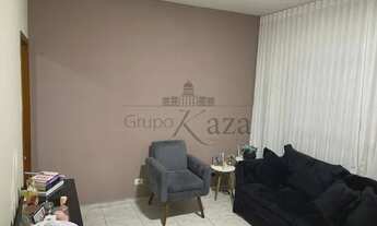 Imagem 2: Casa - Bosque dos Ipês - 3 Dormitórios - 150m²