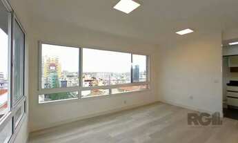 Imagem 2: Apartamento para Aluguel em Moinhos de Vento com 70m² e 2 dormitórios/quartos disponíveis