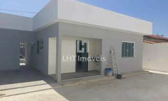 Imagem 2: LINDA CASA NO CENTRO DE MANILHA