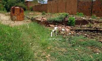 Imagem: Terreno à venda, 377 m² por R$ 140.000,00