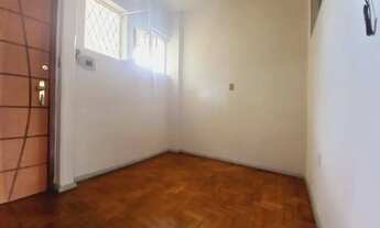 Imagem 6: Apartamento de Frente com Ótima Localização, Elevador e Total Comodidade no Dia a Dia