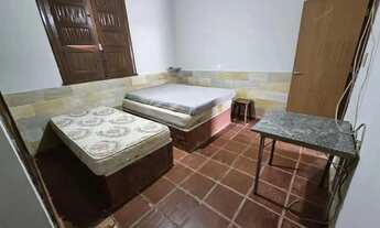 Imagem 5: Oportunidade: duas casas construídas em um lote a venda em Meaípe - Guarapari - ES