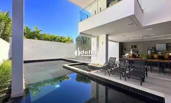 Imagem: Casa no condomínio BOSQUE KARAIBA disponível