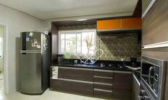 Imagem 5: Casa de Alto Padrão para Aluguel no Bairro Jansen Seu Novo Lar Aguarda!