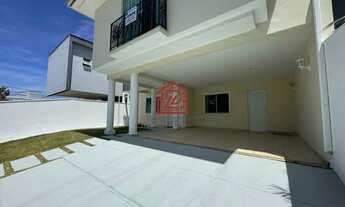 Imagem: Casa à Venda no Vale dos Cristais Macaé