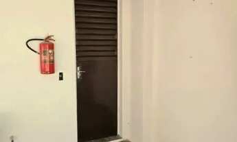 Imagem 7: Apartamento próximo ao Iguatemi com 2 quartos, dependência e garagem por R$ 420mil