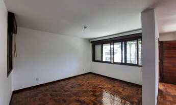 Imagem 3: Porto Alegre - Casa Padrão - Tristeza