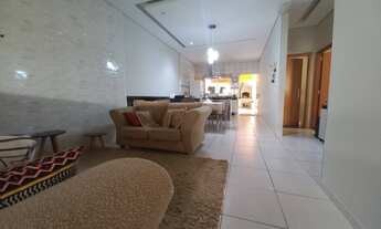 Imagem: LINDA CASA COM 3 QUARTOS SENDO 1 SUÍTE