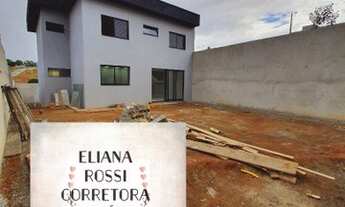 Imagem 4: Com muito quintal!!!