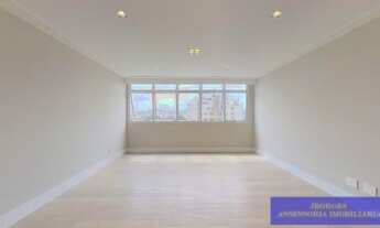 Imagem 2: Vila Nova Conceição - 212 m² área útil - 3 dormitórios, 1 suíte, 2 vagas garagem - REFORMA