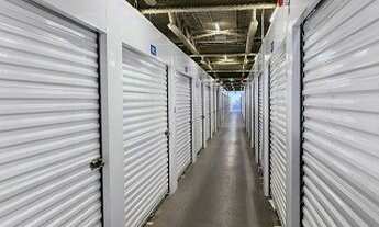 Imagem 4: Depósitos para aluguel Armazenamento Guarda Móveis Caminho das Árvores, Paralela e Lauro d