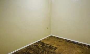 Imagem 2: CAXIAS DO SUL - Casa Padrão - CRUZEIRO