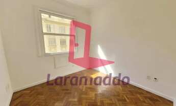 Imagem 6: Quadríssima da praia, vista lateral para o mar da sala e dos quartos