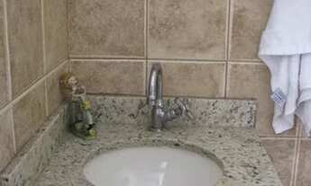 Imagem 2: Casa de condomínio para venda possui 120 metros quadrados com 3 quartos