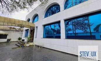 Imagem 6: Prédio comercial com 700 metros próximo ao Jockey Clube