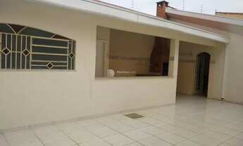 Imagem 6: Casa para venda possui 230 metros quadrados com 4 quartos em Parque Itamarati - Jacareí