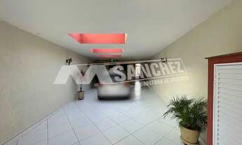 Imagem 2: Ótimo sobrado na Mooca, com 03 dormitórios (sendo 03 suítes), aprox. 370m² na Mooca, São P