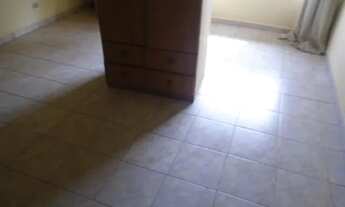 Imagem 2: Casa para aluguel possui 132 metros quadrados com 3 quartos em Jardim das Imbuias - São Pa