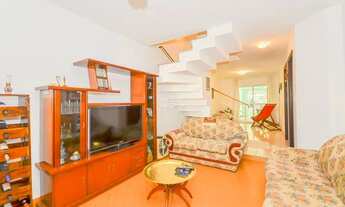 Imagem 3: Sobrado para venda tem 243 metros quadrados com 4 quartos em Hugo Lange - Curitiba - PR