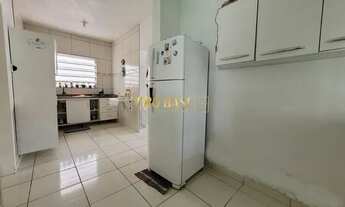 Imagem 6: Casa para venda possui 214 metros quadrados com 5 quartos em Barreiros - São José - SC