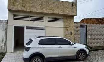 Imagem: Casa com Sala Estar/Jantar, Cozinha, Banheiro