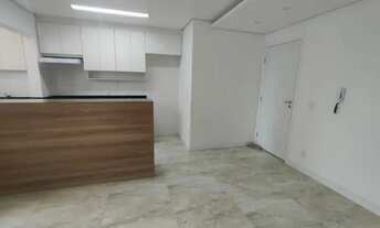 Imagem 2: IMPECAVEL APARTAMENTO PARA LOCAÇAO COM PLANEJADOS E SACADA ENVIDRAÇADA