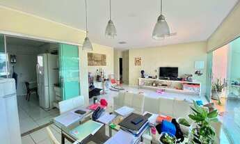 Imagem 5: Conj. dos Bancários, 450m², 4 Quartos (3 Suítes), Varanda, Armários Planejados