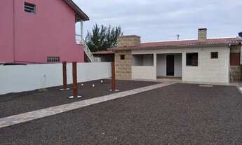 Imagem 3: Casa para Venda em Balneário Gaivota, Jardim Ultramar, 2 dormitórios, 1 suíte, 1 banheiro