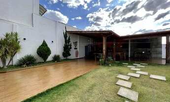 Imagem 2: Casa à venda, 5 quartos, 1 suíte, 5 vagas, Castelo - Belo Horizonte/MG